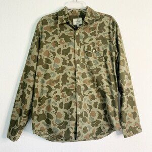 American Eagle Outfitters Camo Button Down Shirt